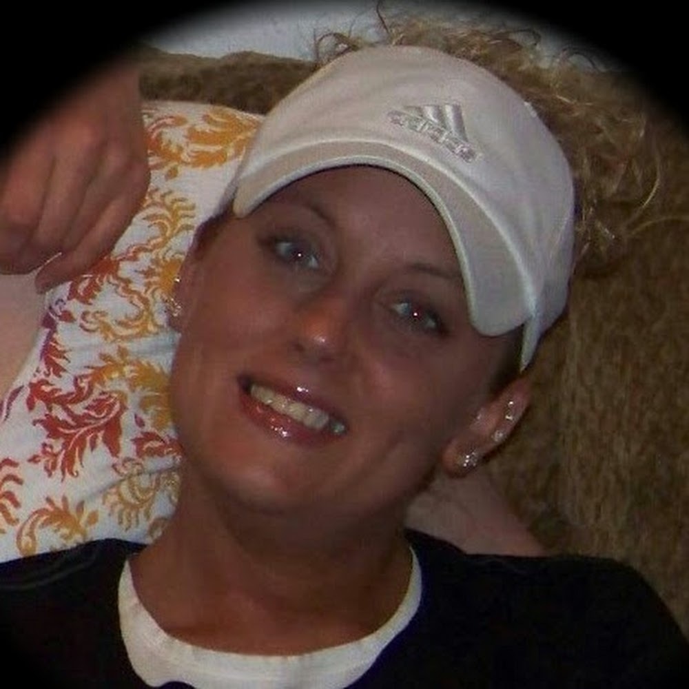 Meet your Posher, Bobbi